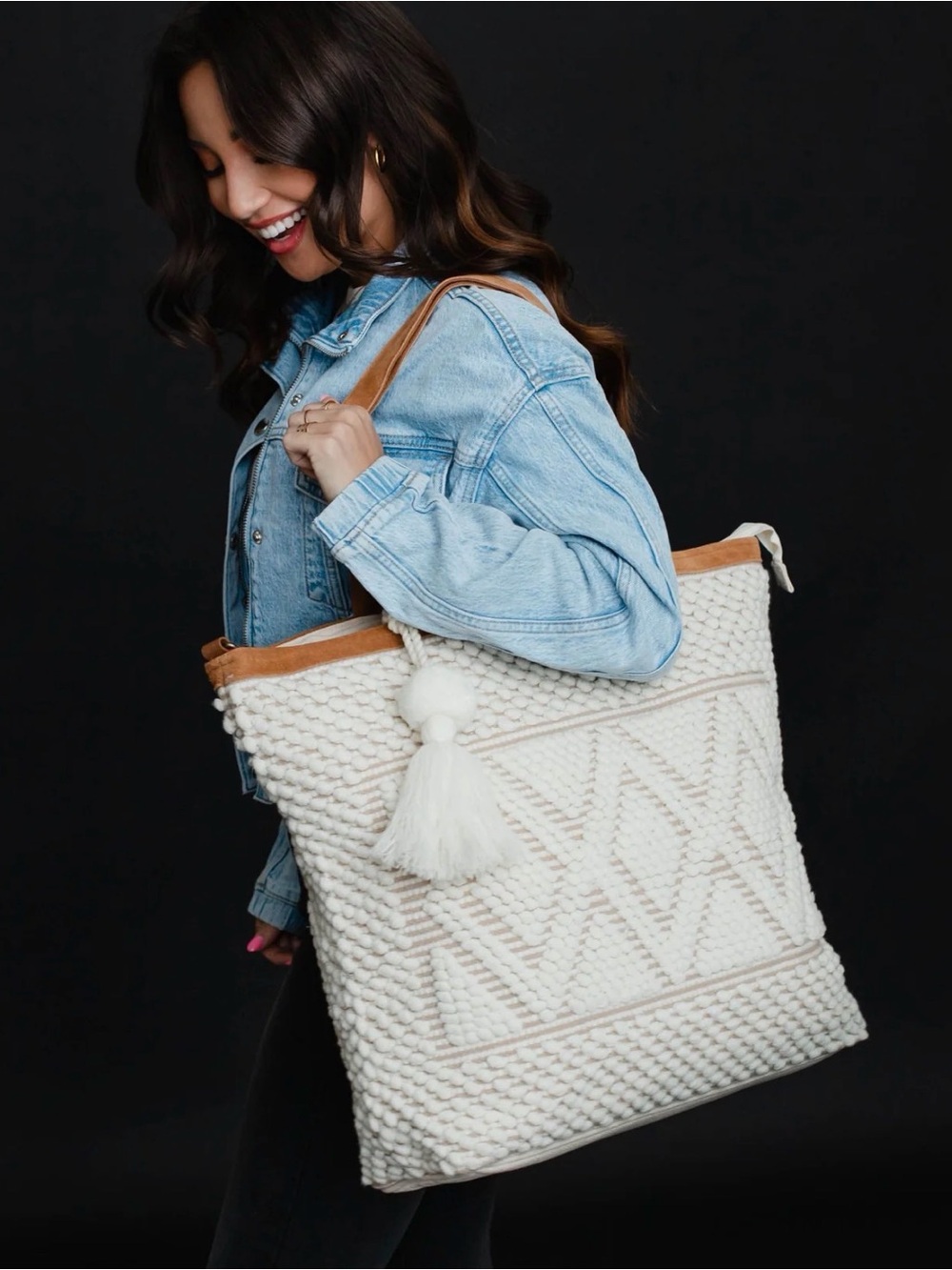PANACHE Diamond Pattern Tote